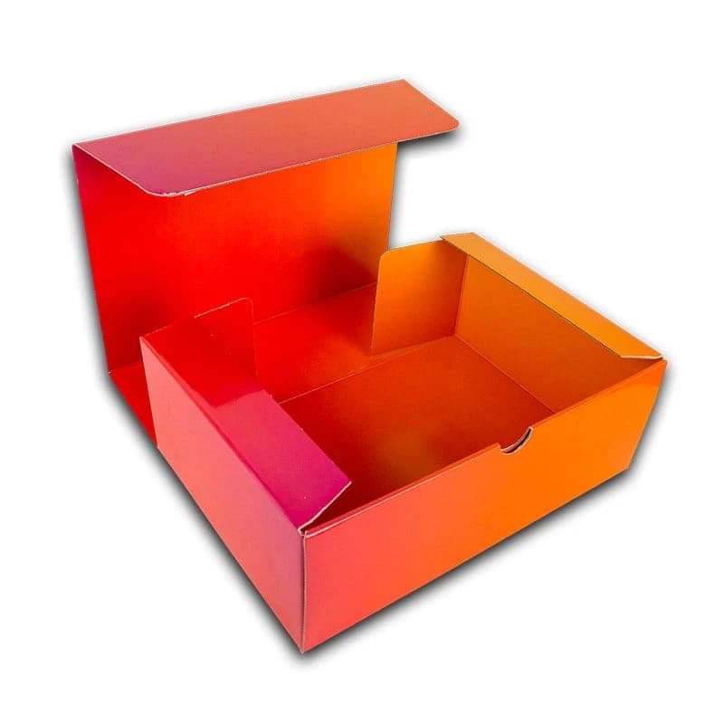/images/learning-hub/type-of-materials-we-offer/mounted-e-flute-both-sides-red.webp